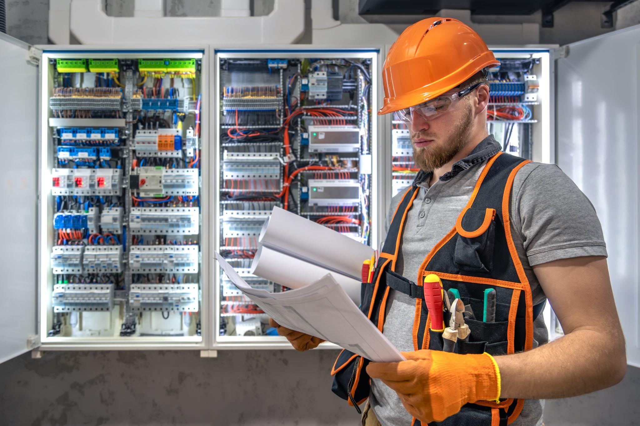 Gestion des systèmes électriques en banlieue : optimisation et fiabilité